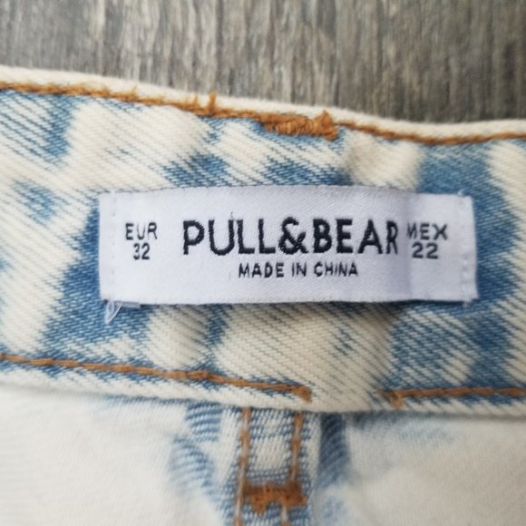 Pull & Bear High Rise Jean shorts - Picture 5 of 5